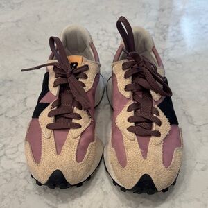 New Balance 327 purple sneakers